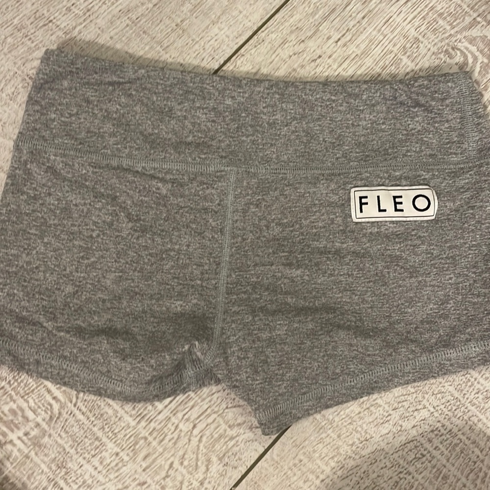 FLEO shorts , gray